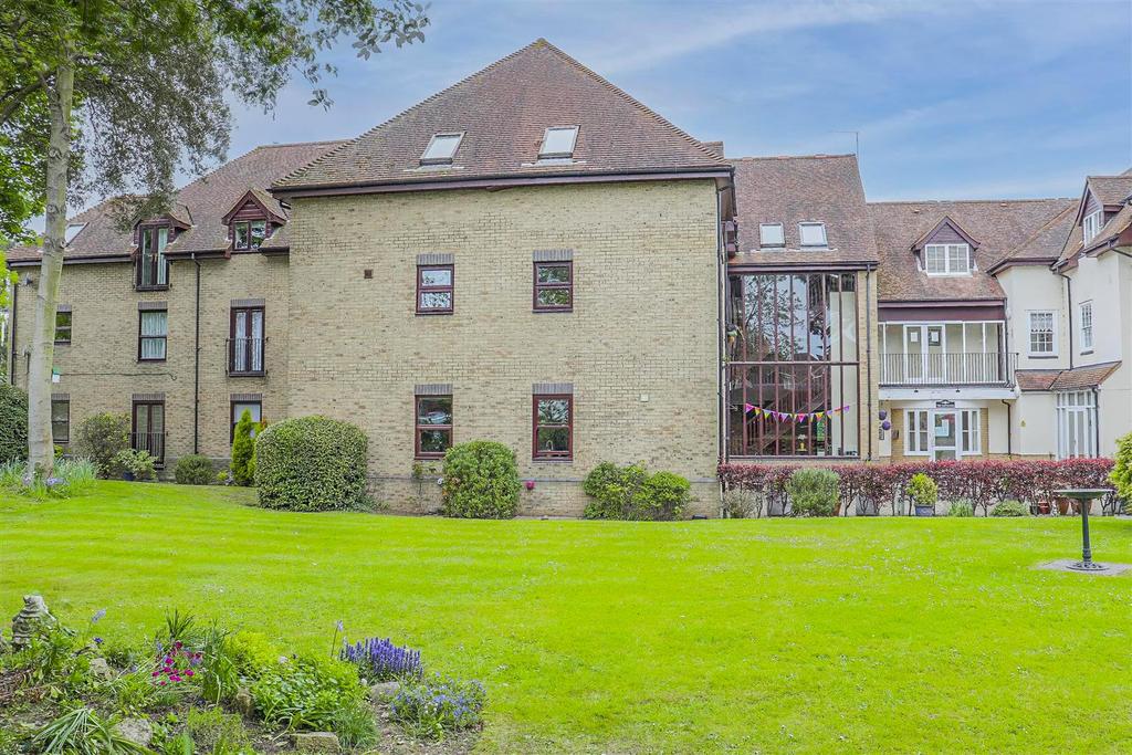 The Haywards, The Lawns Drive, Broxbourne 1 bed retirement property for