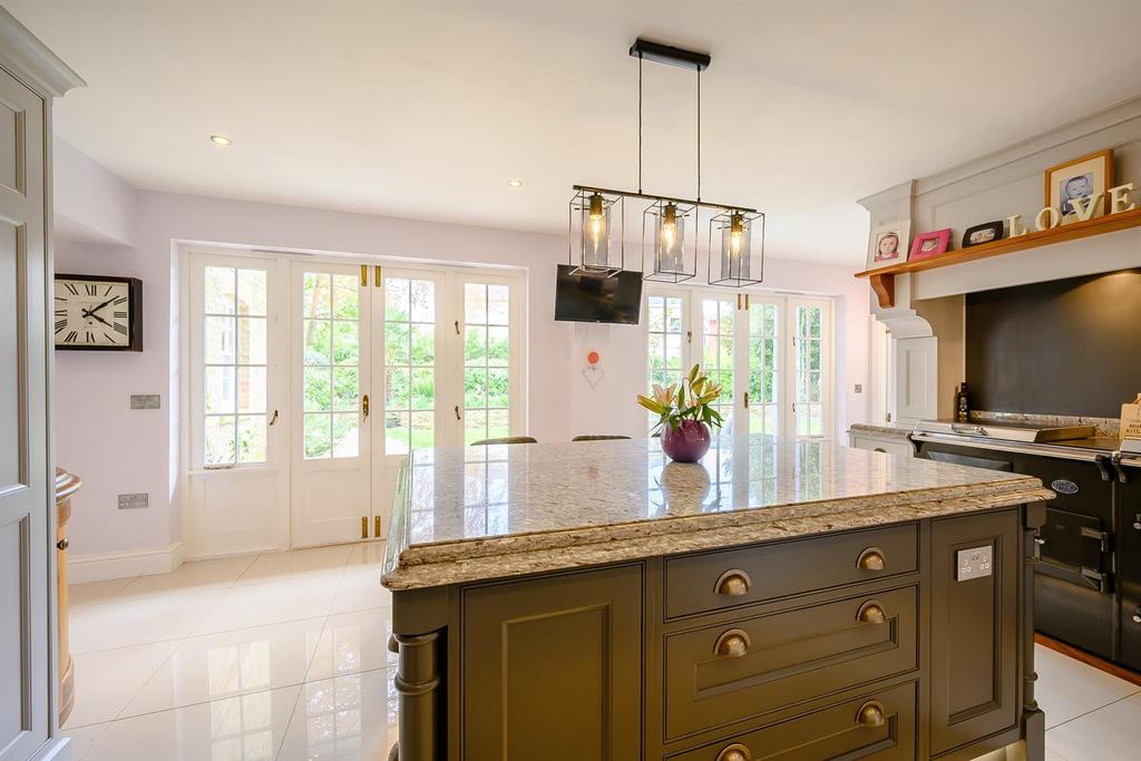 8501171-interior13.jpg