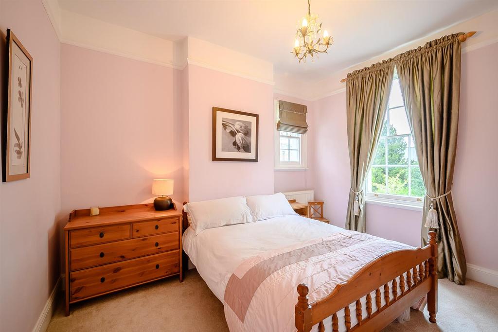 8501171-interior37.jpg
