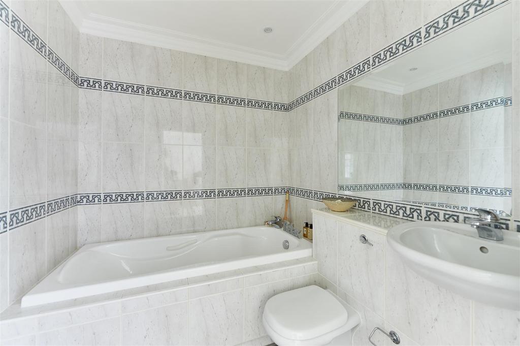 Woodleigh House Manor Lane Abbots Leigh Bristol BS