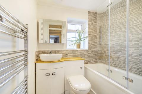 4 Appletree Walk, Chesham, HP5 1SY