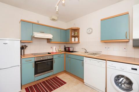 2 bedroom flat to rent, Summer Street, City Centre, Aberdeen, AB10