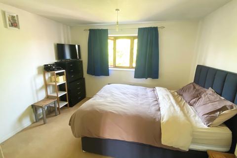 23 Fitzrobert Place, Egham, TW20 9JS