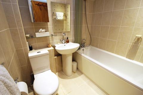23 Fitzrobert Place, Egham, TW20 9JS