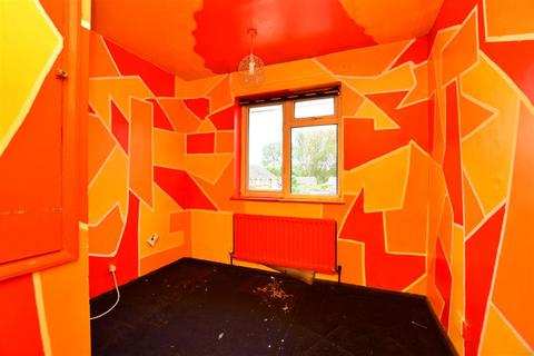 34 The Spinney, Sidcup, DA14 5NF