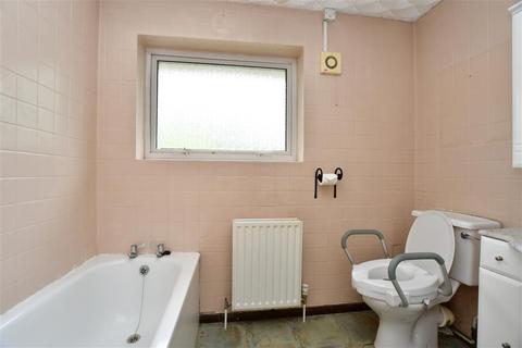 34 The Spinney, Sidcup, DA14 5NF