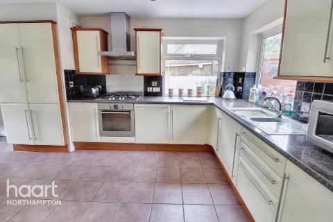 30 Grafton View, Wootton, Northampton, NN4 6HQ