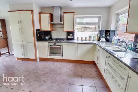 30 Grafton View, Wootton, Northampton, NN4 6HQ