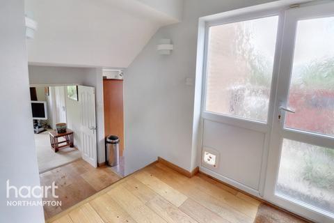 30 Grafton View, Wootton, Northampton, NN4 6HQ