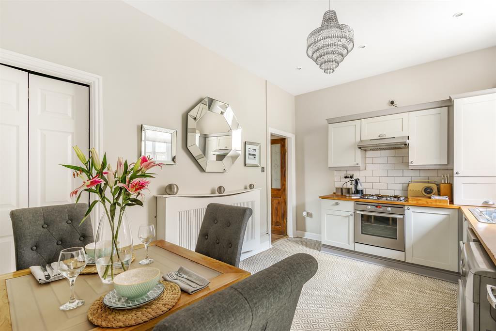 Derwent Street, Leigh, WN7 4HS 2 bed terraced house £170,000