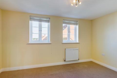 3 bedroom semi-detached house to rent, Carter Drive, Marnel Park, Basingstoke, RG24