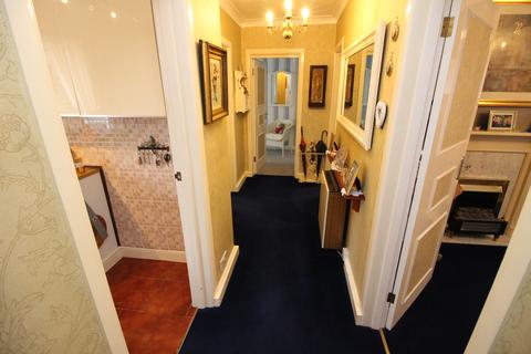 Flat 42, Park Road House Park Road, Kingston Upon Thames, KT2 6DG