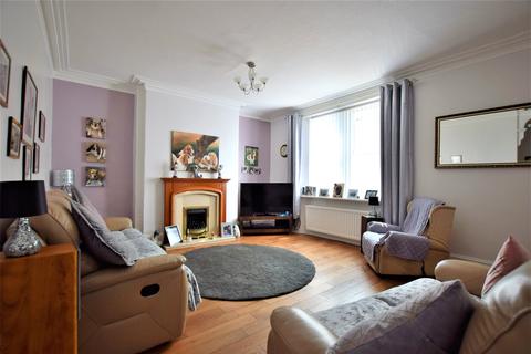 3 bedroom end of terrace house for sale - Poplar Crescent, Gateshead, NE8