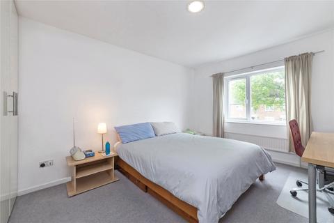 20 Redwood Close, London, SE16 5NJ