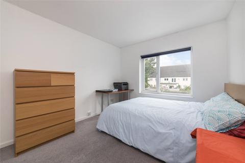 20 Redwood Close, London, SE16 5NJ