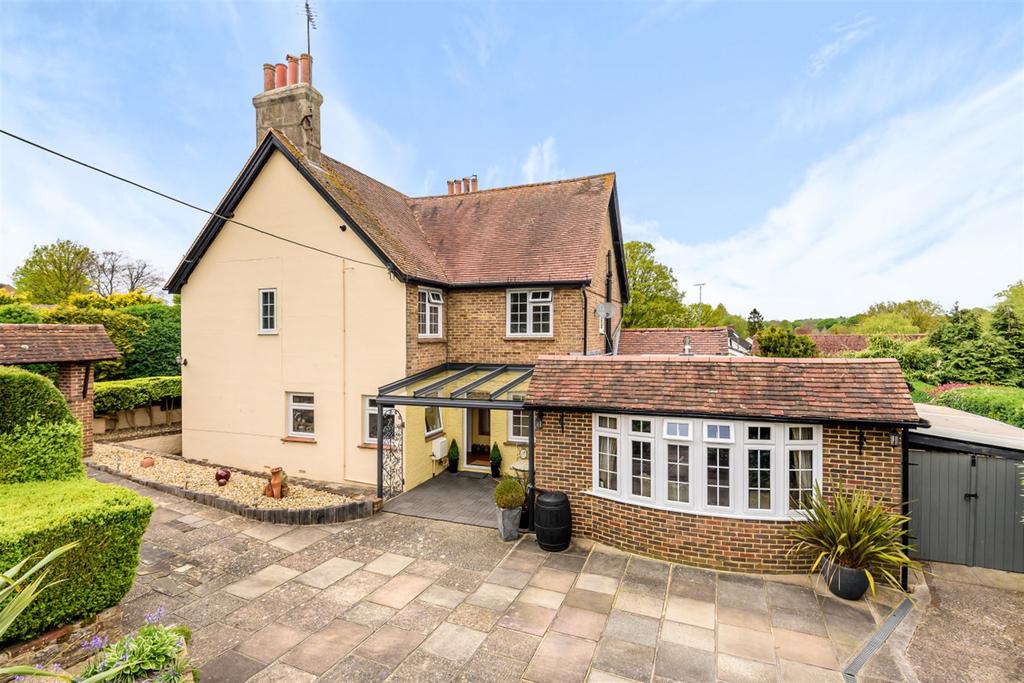 Mill Road, West Chiltington, RH20 3 bed semidetached house £650,000