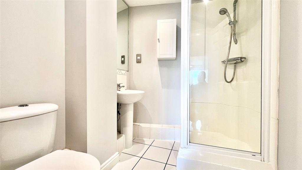 Ensuite