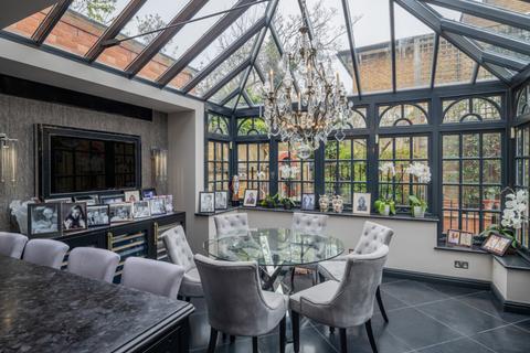 Red Brick House, 1b Randolph Road, London, W9 1AN
