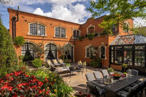 Red Brick House, 1b Randolph Road, London, W9 1AN