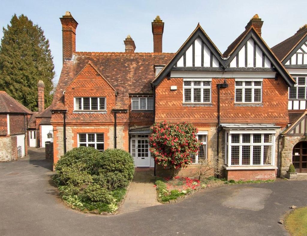Gracious Lane, Sevenoaks, Kent, TN13 5 bed semidetached house £2,000,000