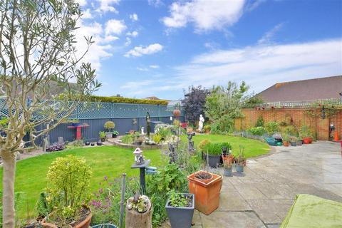 18a Broadmark Lane, Rustington, Littlehampton, BN16 2HJ