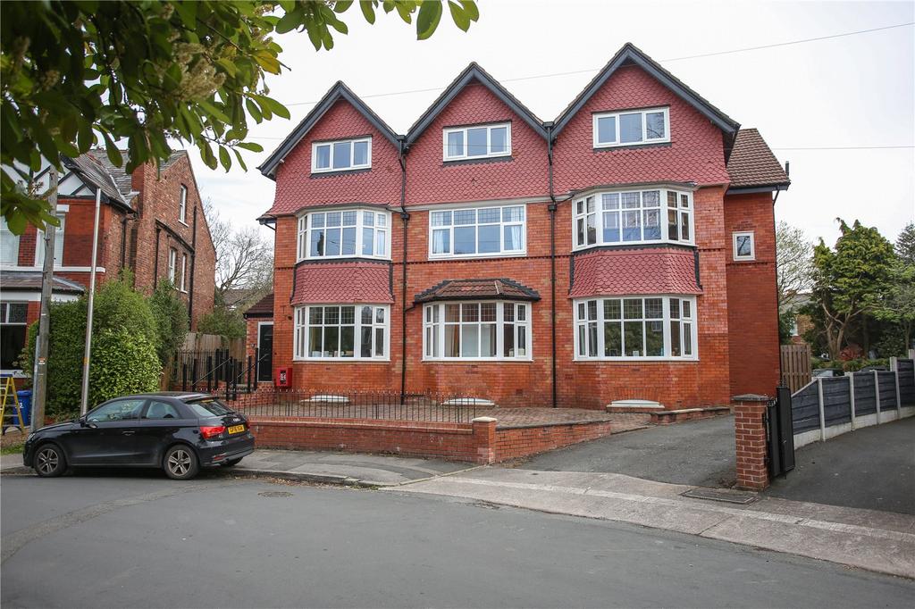 Lea Road, Heaton Moor, Stockport, SK4 2 bed flat £265,000