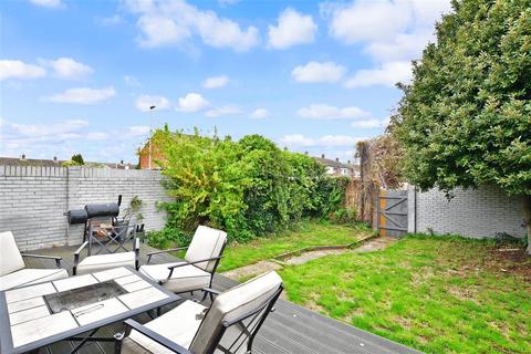 17 Darenth Road, Welling, DA16 3EG