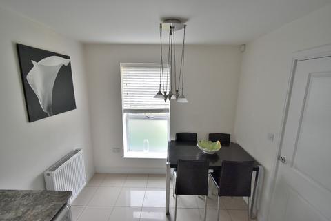 58 Claypit Lane, West Bromwich, B70 9UN