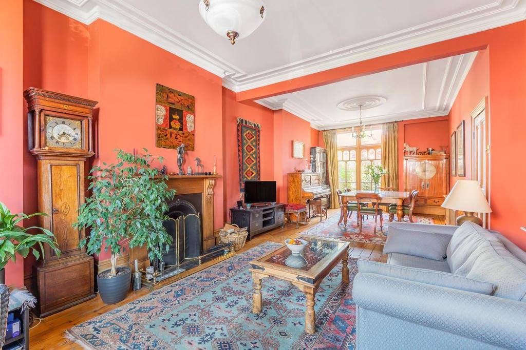 Elyne Road, Stroud Green 5 bed terraced house £1,500,000