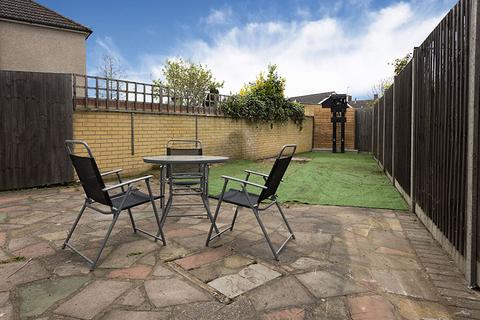 2 Moreton Close, Cheshunt, Waltham Cross, EN7 6LX
