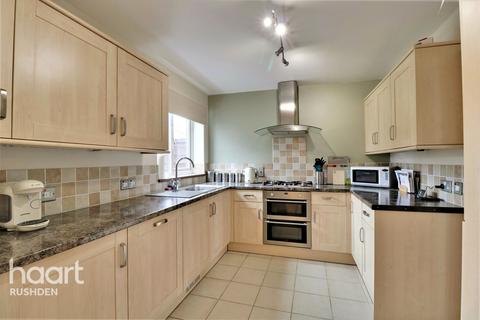 21 Beech Crescent, Irchester, Wellingborough, NN29 7DX