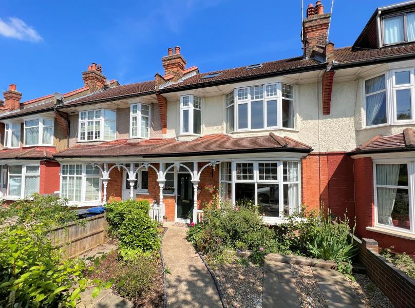 ETCHINGHAM PARK ROAD, FINCHLEY, N3 5 bed terraced house £1,200,000