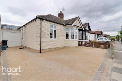 undefined, Chestnut Grove, Ilford