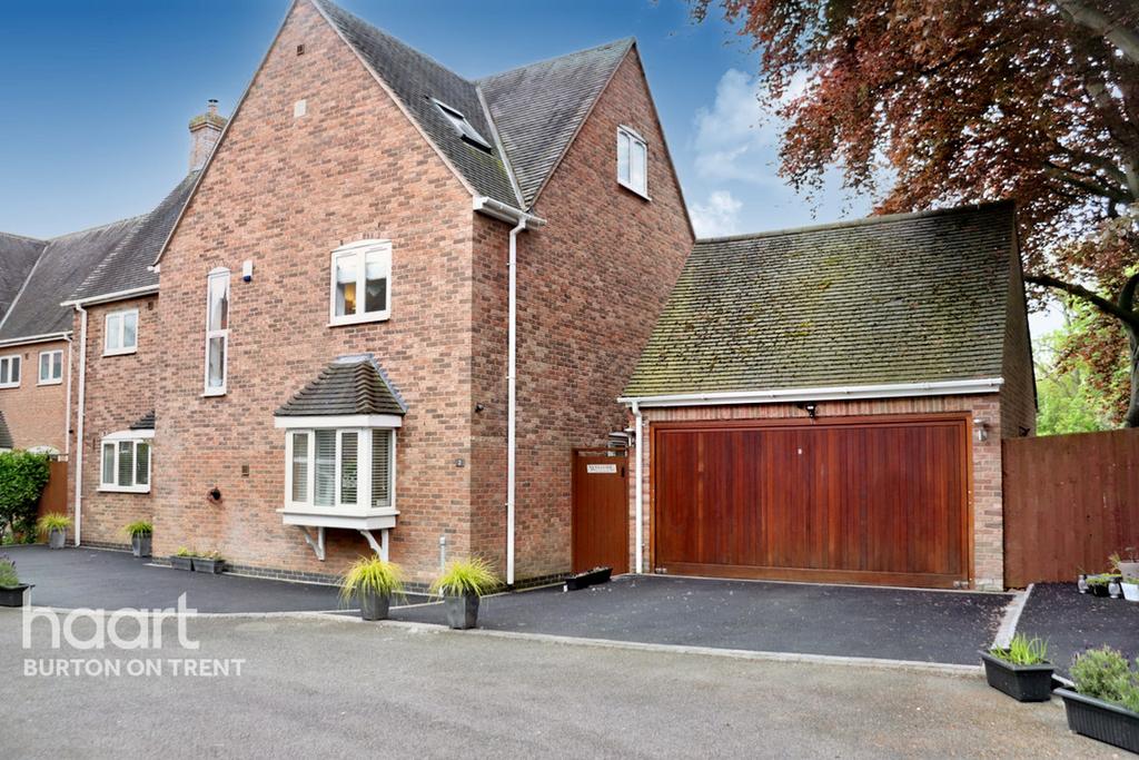 Rolleston Road, BurtonOnTrent 6 bed detached house £550,000