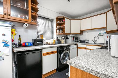 170 Vallance Road, London, E2 6HR