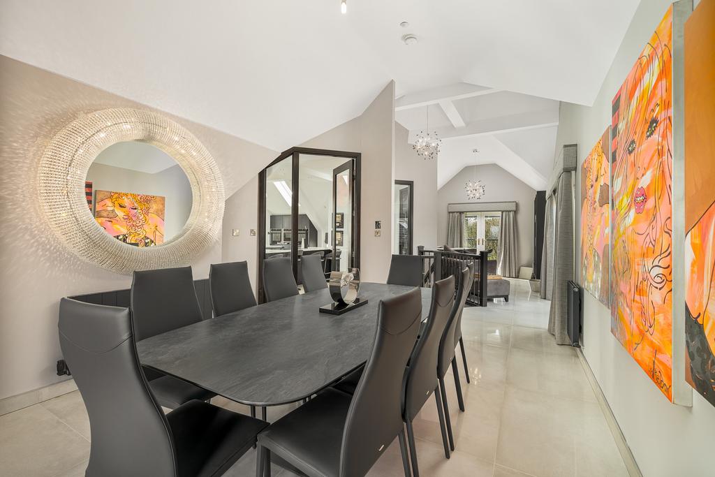 The penthouse, the Ryddings Birtle Road BL9 6 UT-19