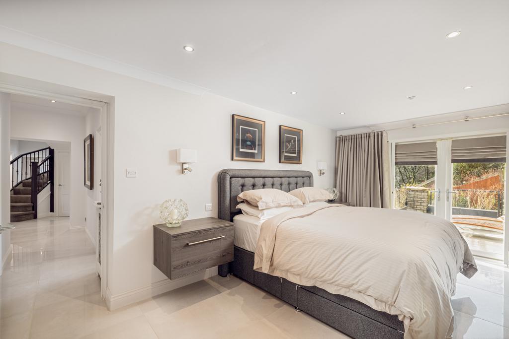 The penthouse, the Ryddings Birtle Road BL9 6 UT-14