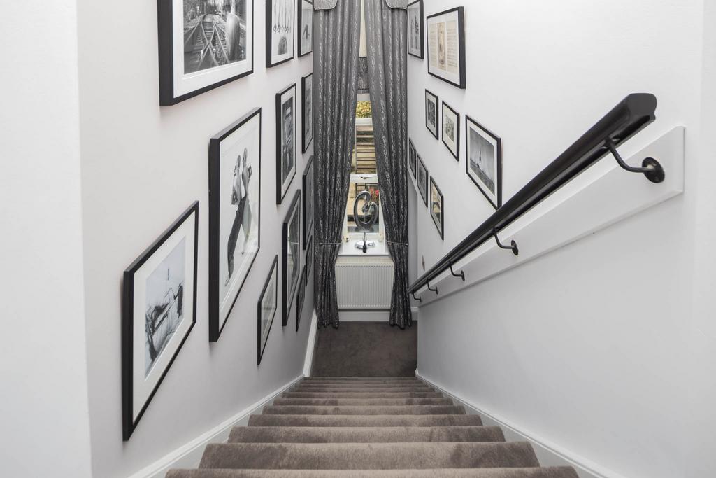 The penthouse, the Ryddings Birtle Road BL9 6 UT-00
