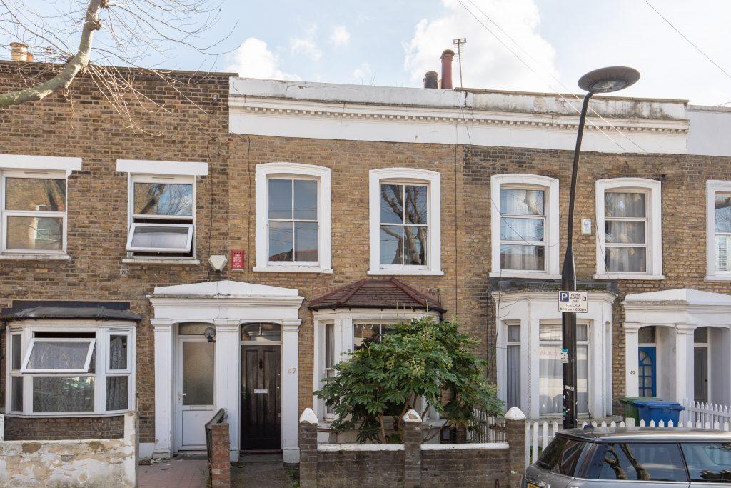 Chadwick Rd, Peckham Rye, London SE15 3 bed terraced house £920,000