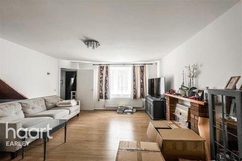 4 bedroom flat to rent, Marefield, Lower Earley, RG6 3DZ