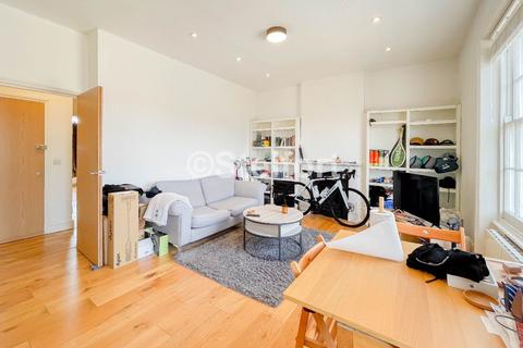 1 bedroom apartment to rent, Murray Street, London N1