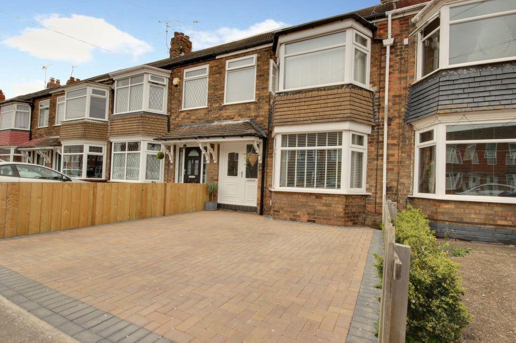 Conington Avenue, Beverley HU17 0JF 4 bed terraced house £235,000