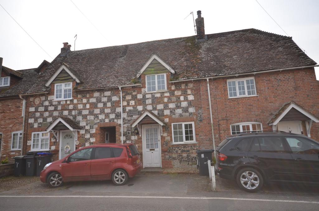 Quidhampton, Salisbury, Wiltshire, SP2 2 bed terraced house £194,950