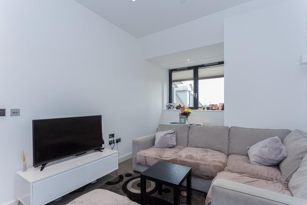 verona Apartments, Sl1 1yl 2 bed flat £280,000