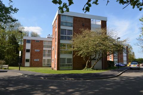 Studio to rent, Avalon Close, Enfield
