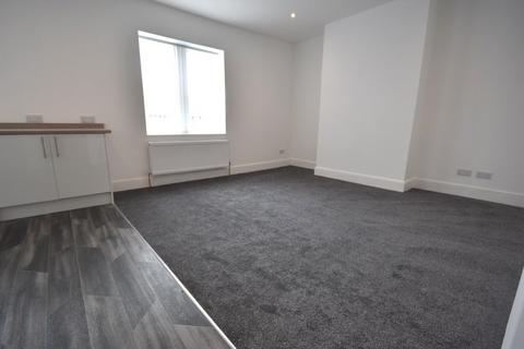 2 bedroom apartment to rent, Talbot Terrace, Gateshead, DH3