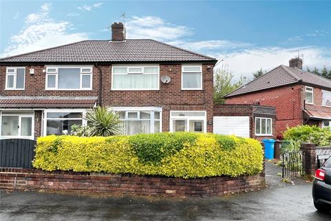 3 bedroom semi-detached house for sale - Kings Road, Chadderton, Oldham, Greater Manchester, OL9