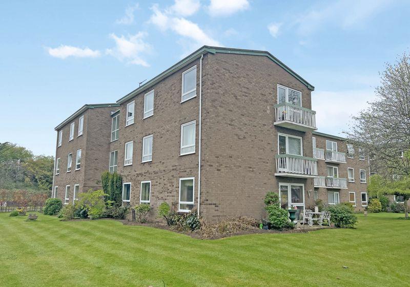 Sanctus Court, StratfordUponAvon 2 bed apartment for sale £210,000