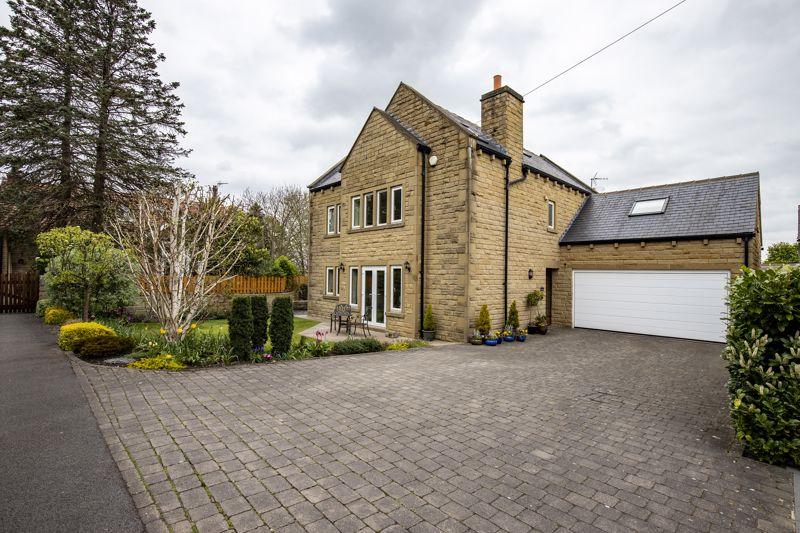 The Hollies, 10a Hullen Edge Road, Elland HX5 0QY 5 bed detached house