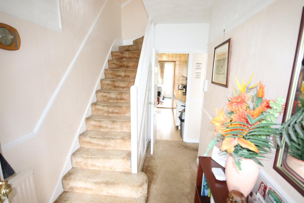 Dorchester Close, Dartford, 3 bed house £370,000